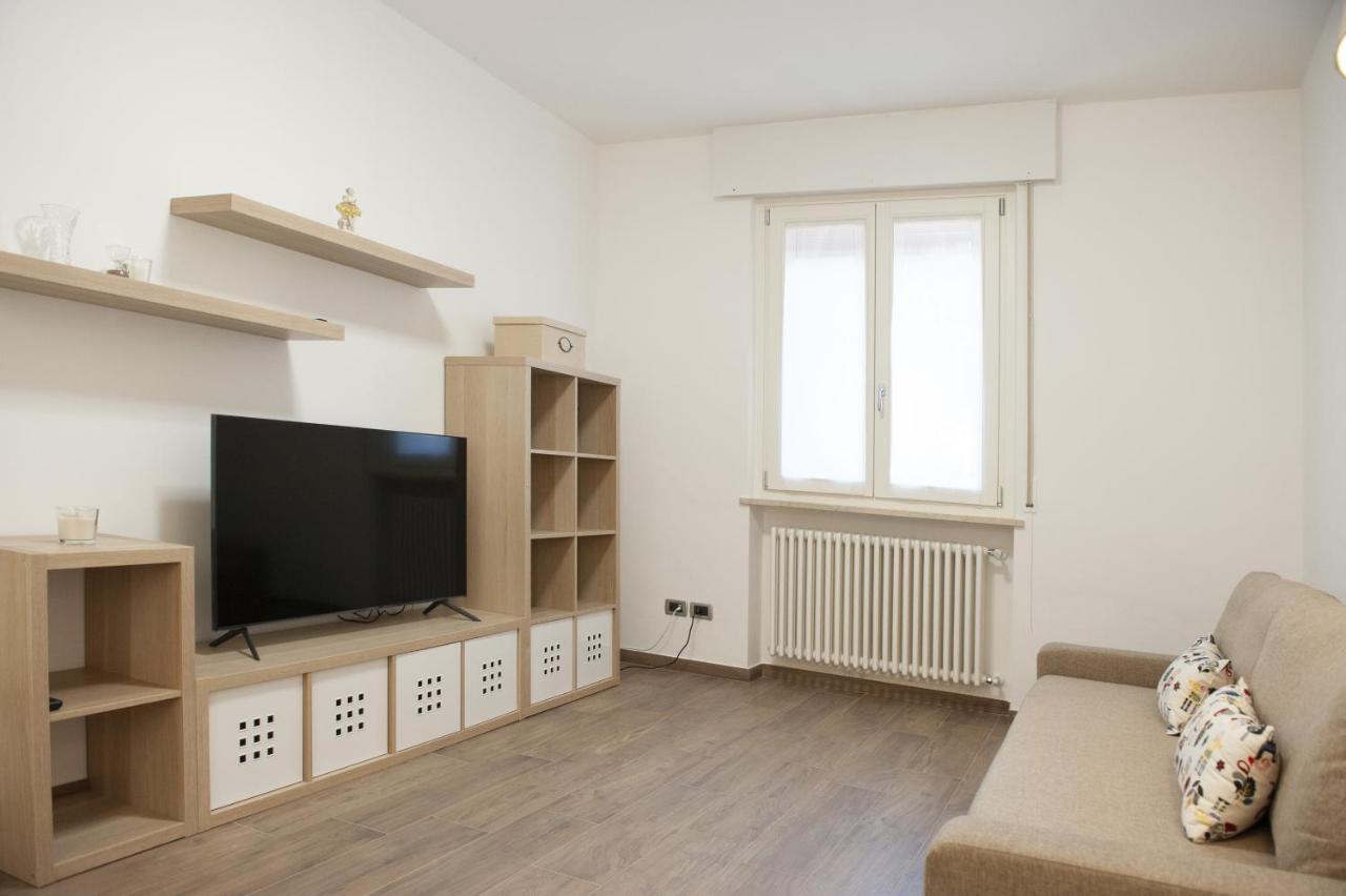 Sungarda Apartment Monzambano Buitenkant foto
